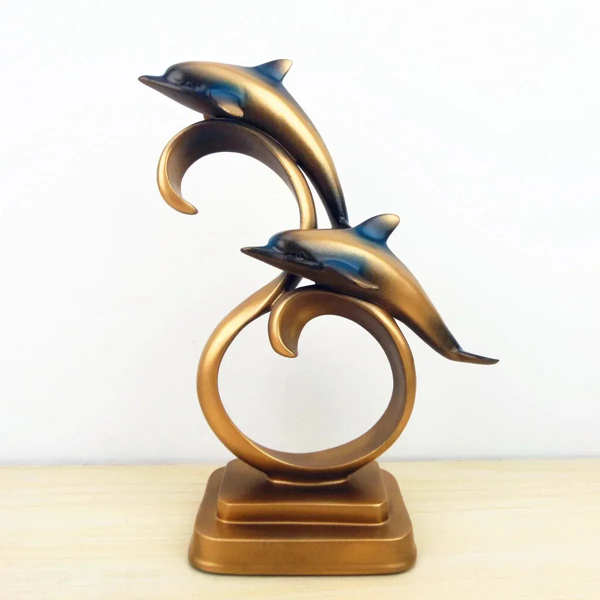 30cm originality resin dolphin Animal Model Crafts Art European Style Living Room Home DecorationOrnaments Unique Gift