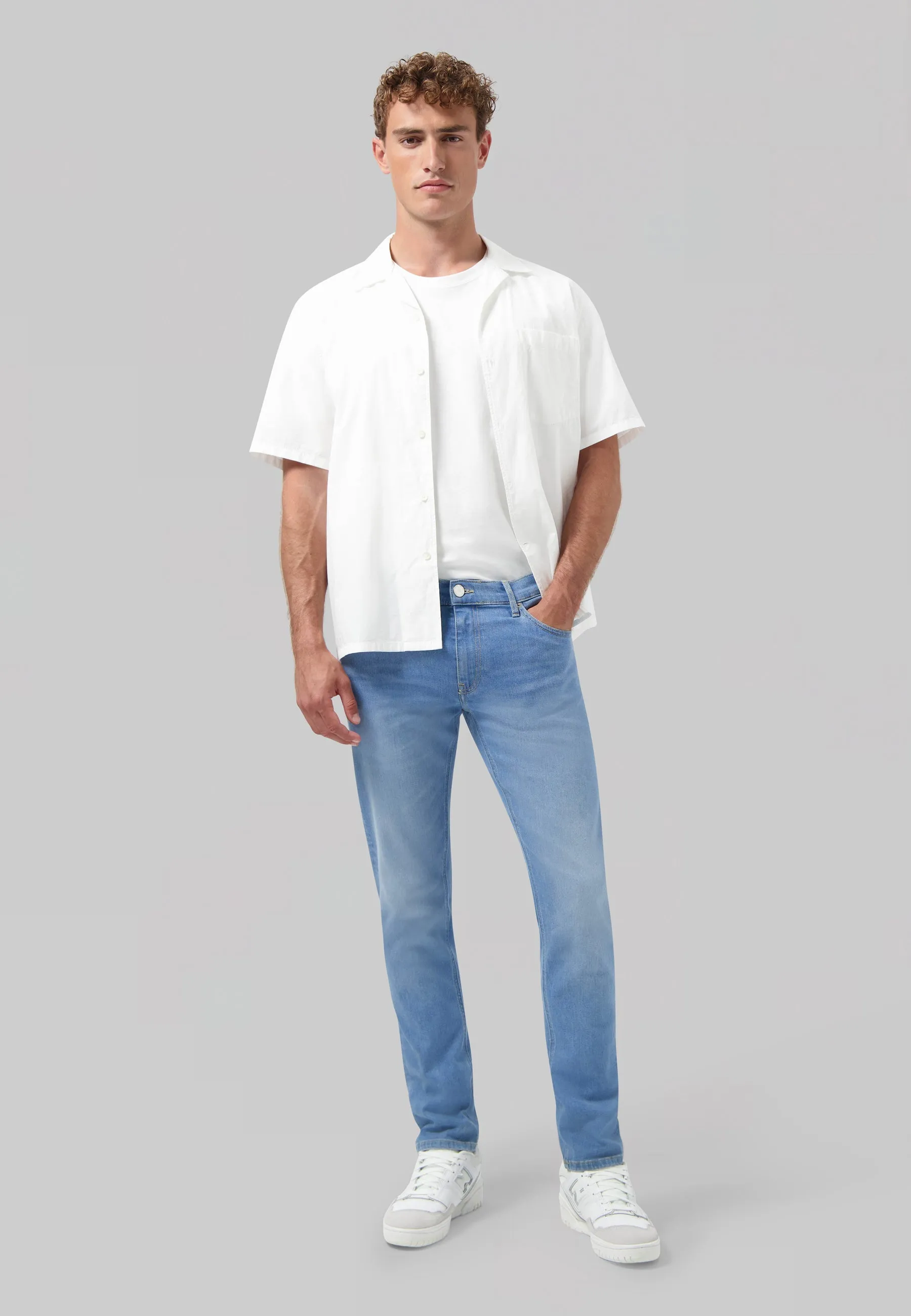 Old Stone Daily Mid-Tapered Jeans