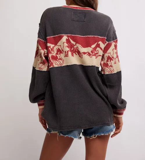 Free People Big Sky Graphic Tee - RED COMBO