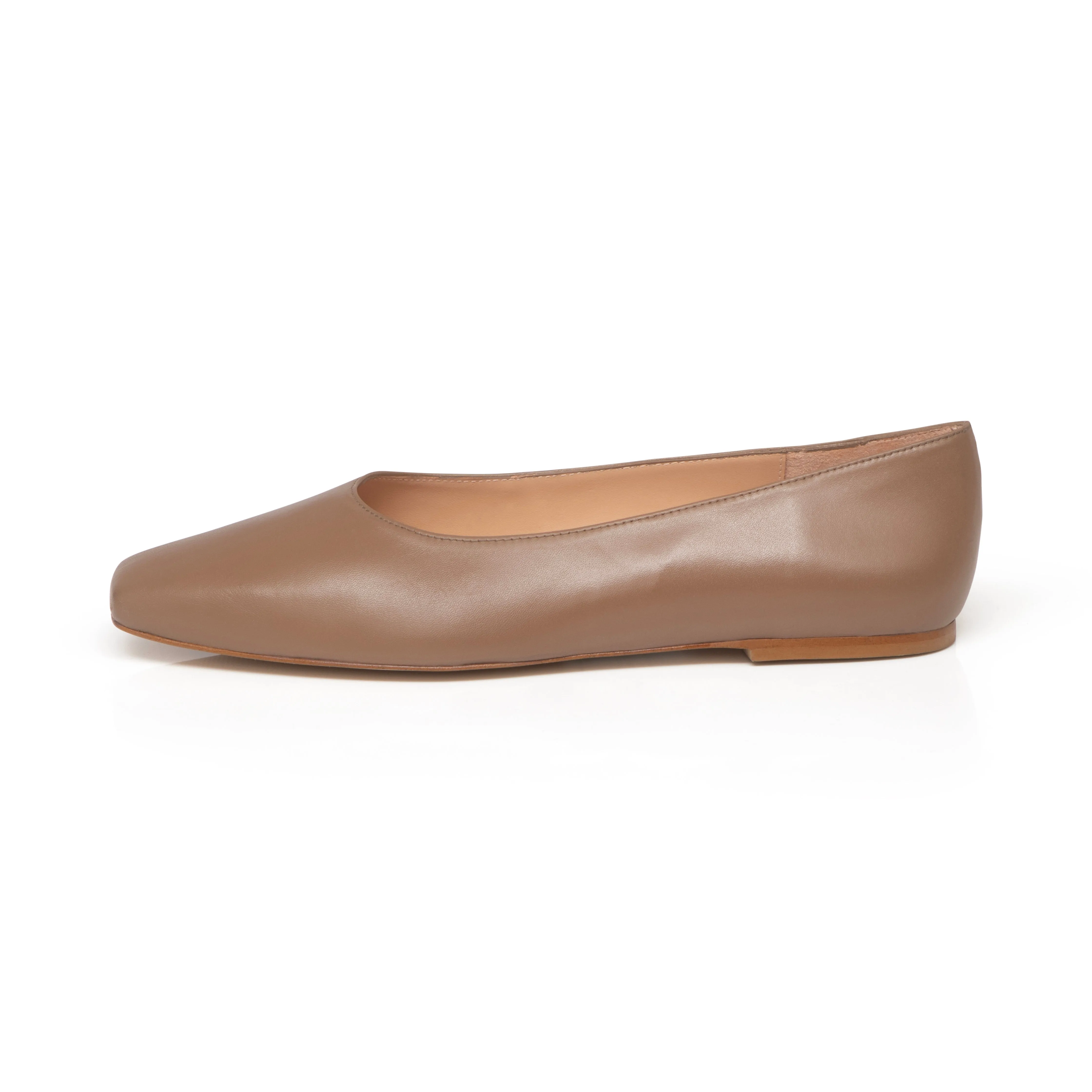 Hepburn Wide Fit Ballet Flats - Latte Leather