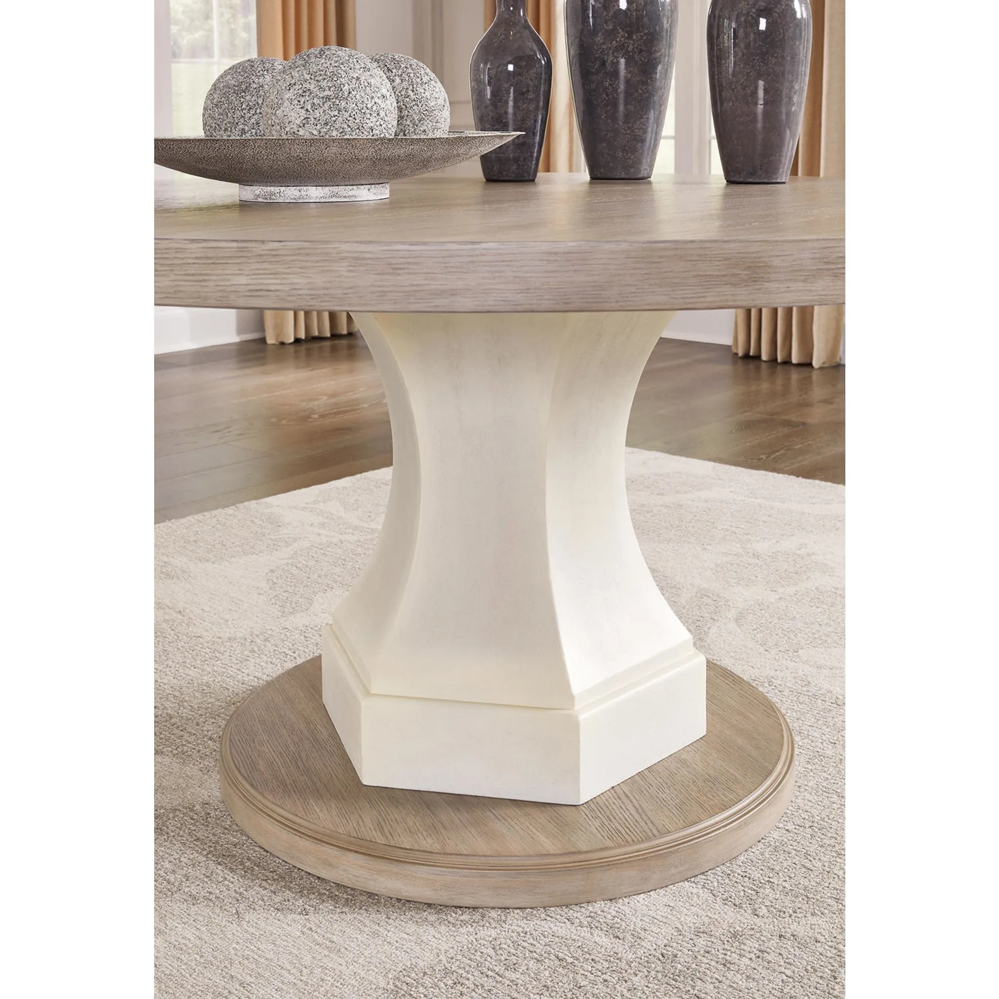 Jorlaina-Exclusive Dining Table