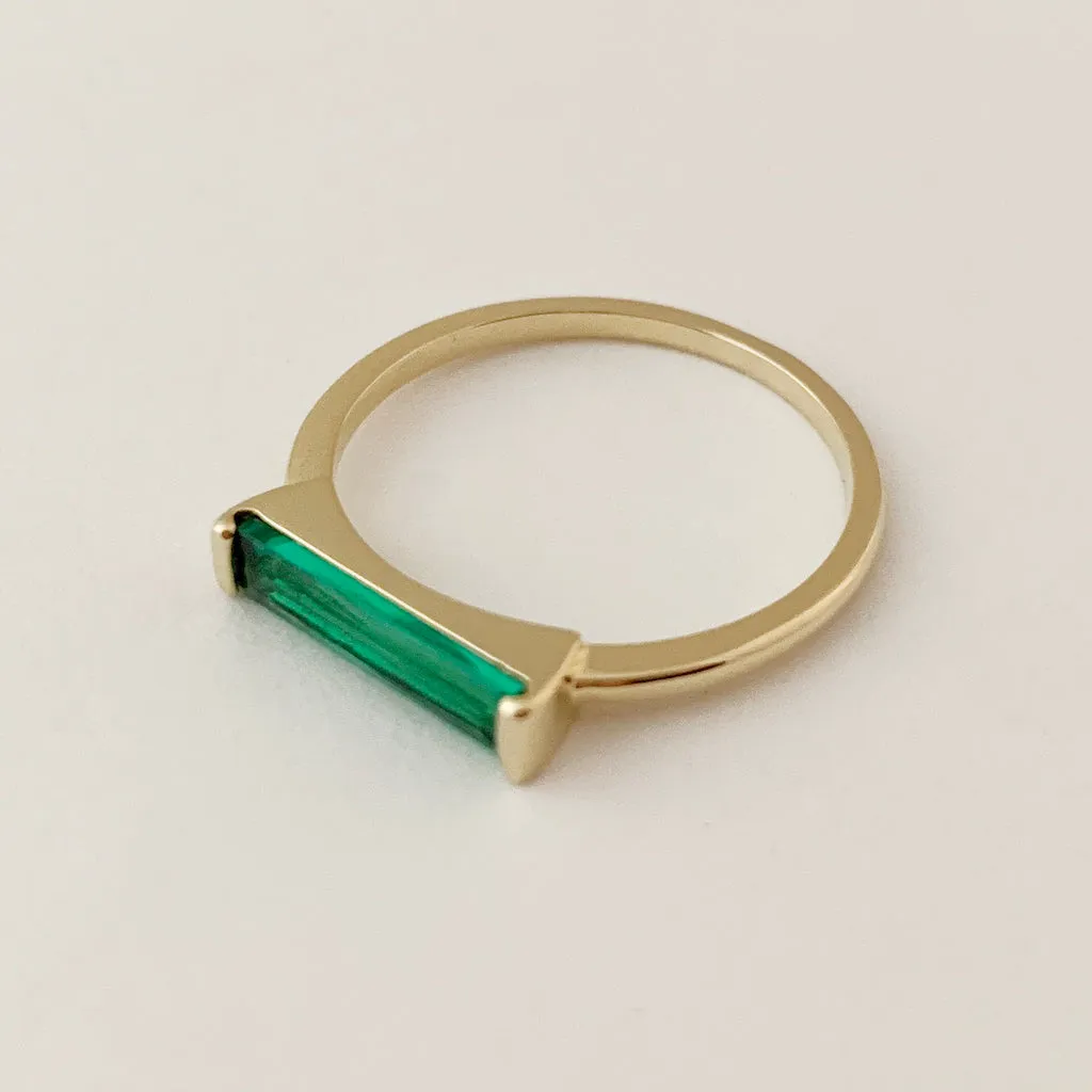 Lorena Baguette Ring (Spring Green)