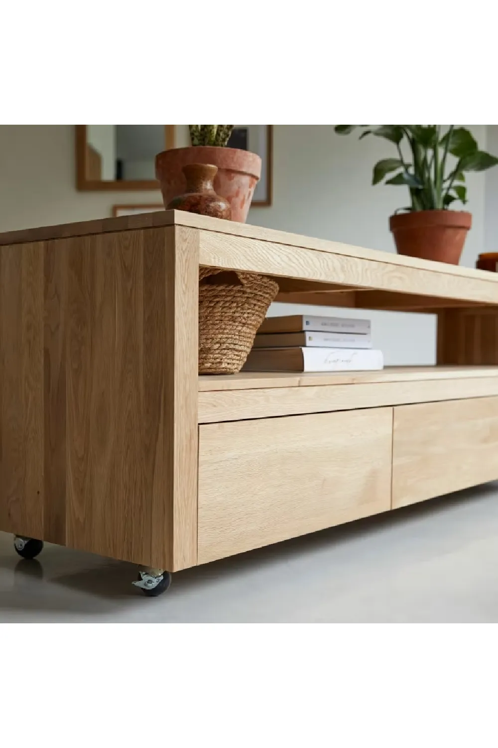 Modern Minimalist TV Stand | Tikamoon Anoa