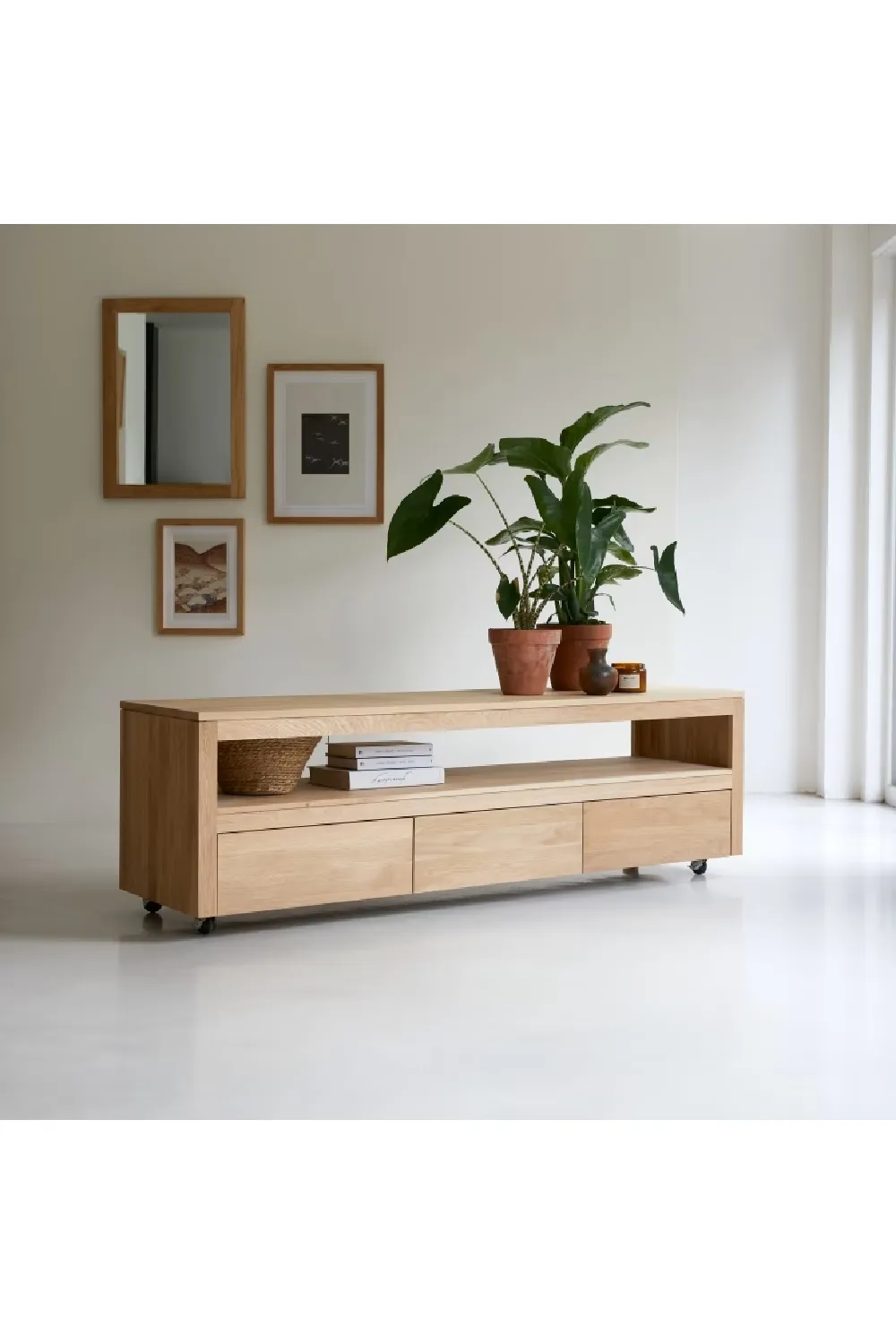 Modern Minimalist TV Stand | Tikamoon Anoa